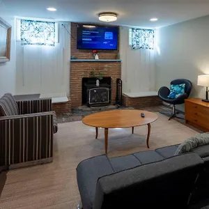 Seaview Hideaway Heated Floors, Free Parking Seattle